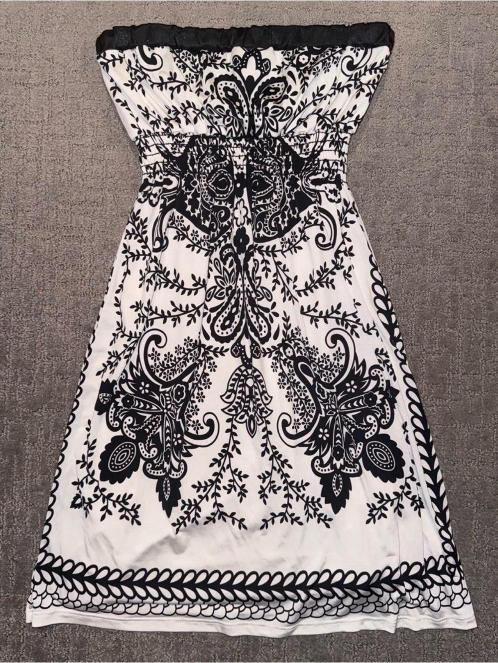Wet Seal Black & White Paisley Silky Strapless Bandeau Tube Dress - XS
